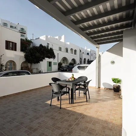 Evdokia's Cozy Naxos City